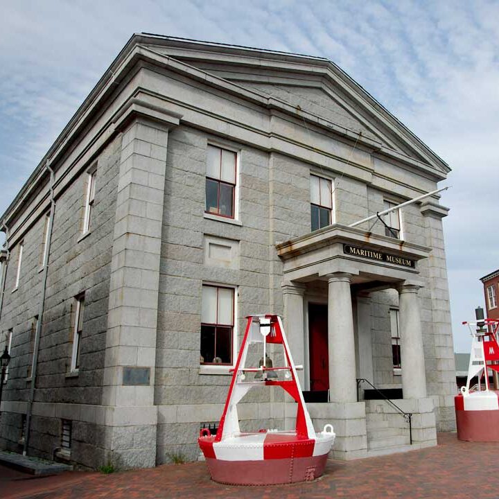 Custom_House_Maritime_Museum